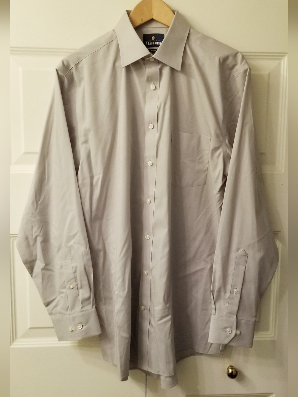 Stafford Men's Travel Easy-Care Broadcloth Dress Shirt Grey Sz 16 1/2 34-35 NEW!